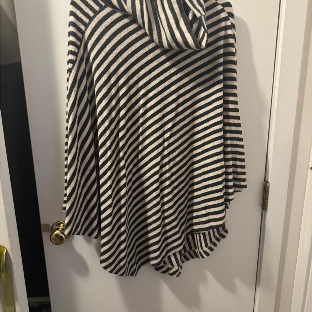 Soft Surroundings Black and Cream Striped Poncho